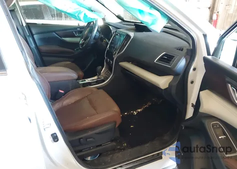 2021 Subaru Ascent Touring z USA, uszkodzony, nr VIN 4S4WMARD9M3447548